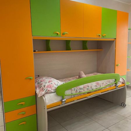 Home With Parking Near The Airport And Beach Fiumicino Luaran gambar