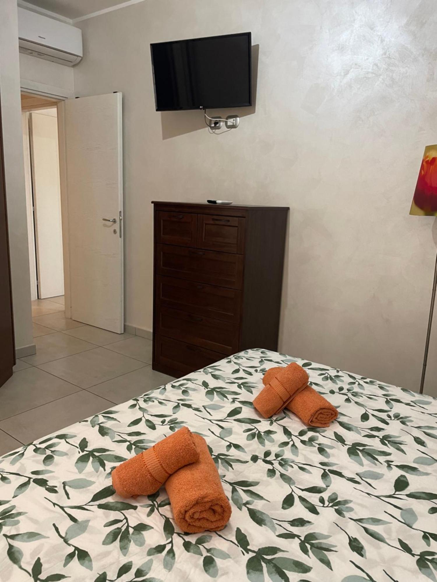 Home With Parking Near The Airport And Beach Fiumicino Luaran gambar